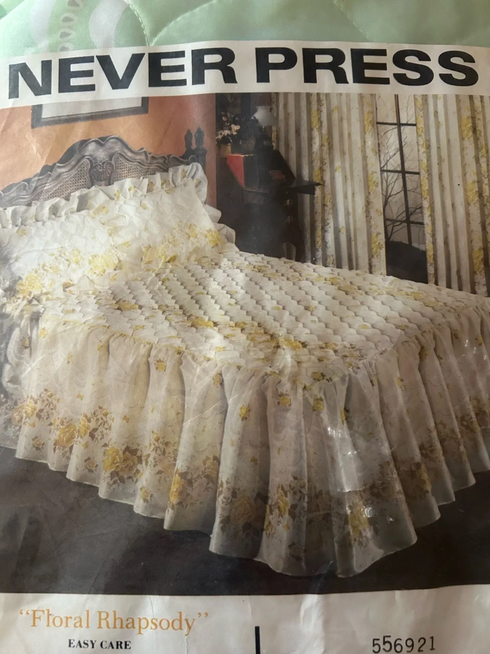 Vtg NOS Floral Rhapsody Ruffled Bedspread Mint Green Full Size